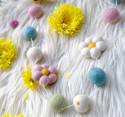 Flower and Bee Pom Pom Garland