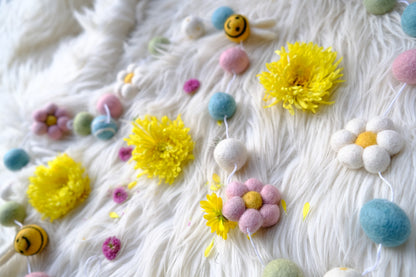 Flower and Bee Pom Pom Garland